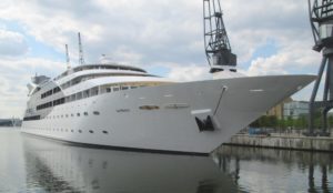 Sunborn London at her mooring in The Docklands (London)